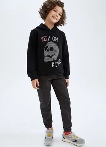Defacto DeFacto Erkek Çocuk Kapüşonlu Sweatshirt