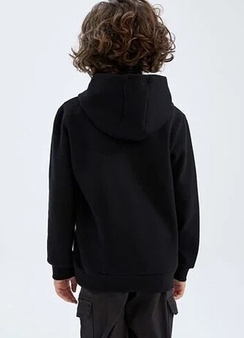7 Yaş Beden siyah Renk DeFacto Erkek Çocuk Kapüşonlu Sweatshirt