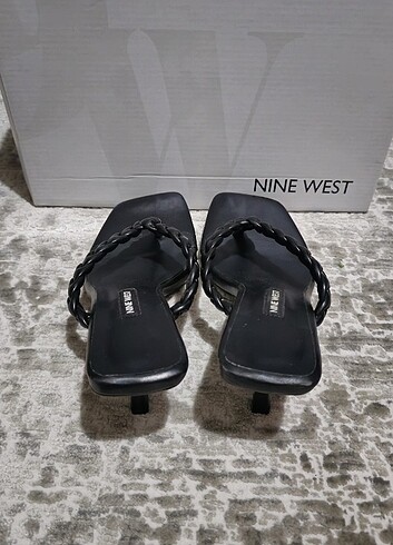 37 Beden siyah Renk NineWest Topuklu