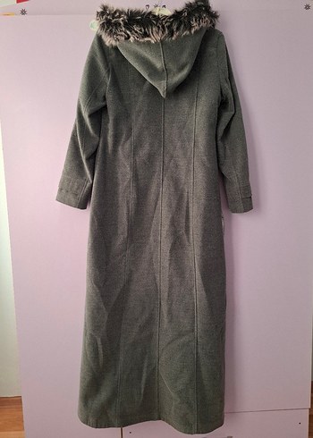 Gri Uzun Kadın Kaban Kürklü Detaylı - Görsel 4