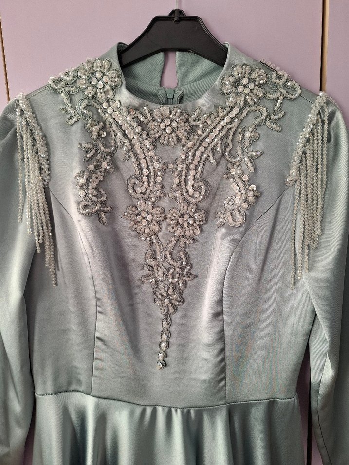 Uzun Kollu İşlemeli Su Yeşili Abiye Elbise + Hazır Şalı Hediye - Görsel 5