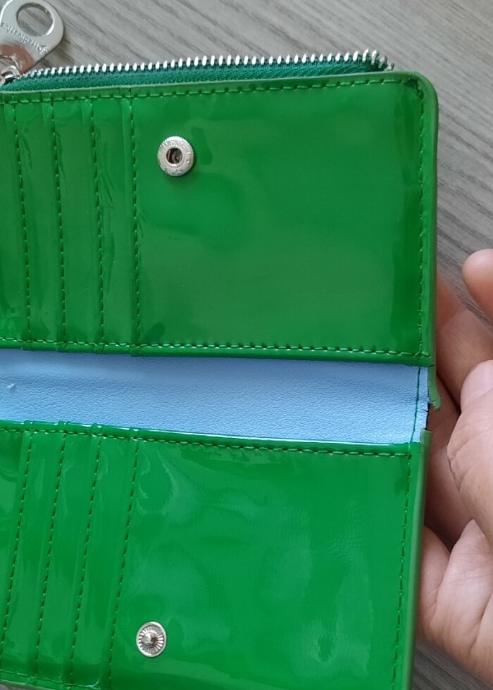 OSTRADİVARTUS orjinal marka kadın rugan cüzdan  - Görsel 2