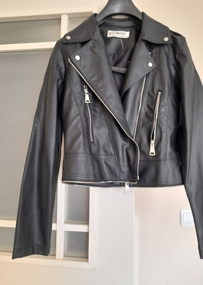 Kısa deri mont - Görsel 3