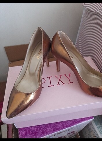 Roses gold  stiletto ????  - Görsel 2