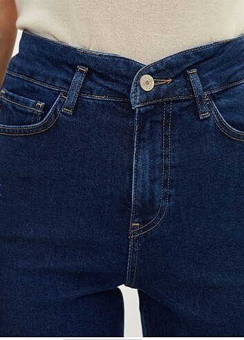 LC Waikiki LCW slim fit mom jeans