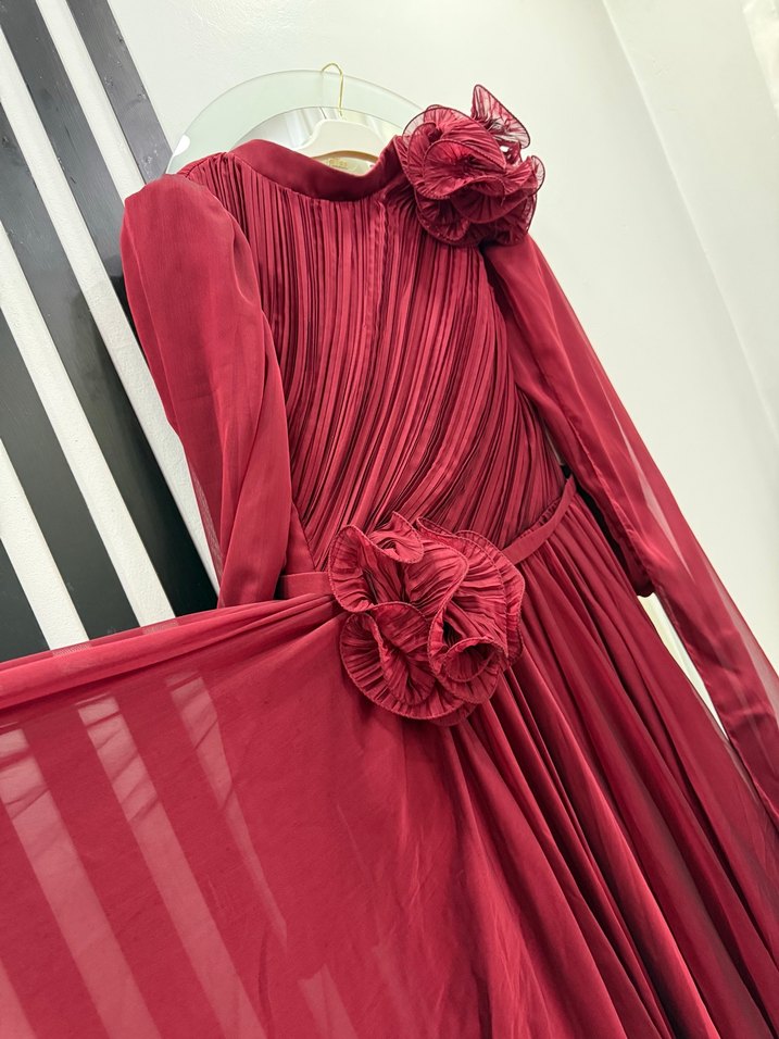 Bordo Uzun Kollu Drapeli Kadın Abiye - Görsel 3