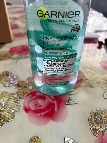 Garnier Garnier Makyaj Temizleme Suyu