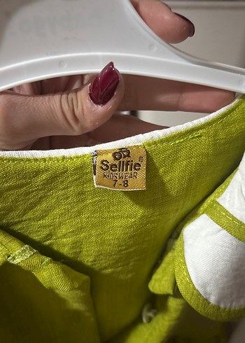 Kız Çocuk Yeşil Keten Fırfırlı Elbise - Görsel 3