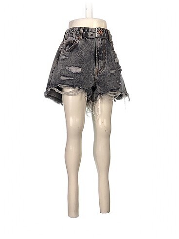 Bershka Bershka Mini Şort %70 İndirimli.