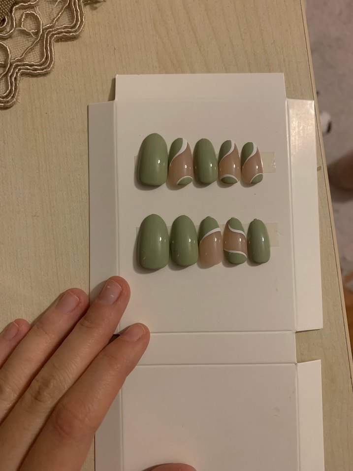 Pastel Haki Renkli Takma tırnak - Görsel 3