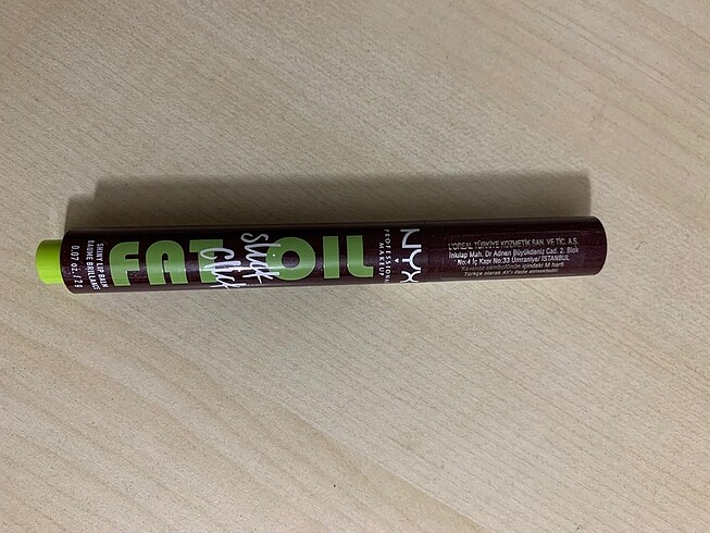 Nyx slick click