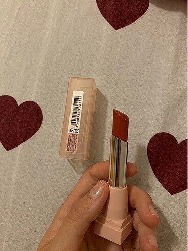 Beden Maybelline lifter glaze