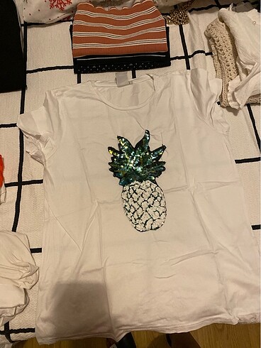 Ananas baskılı tişört