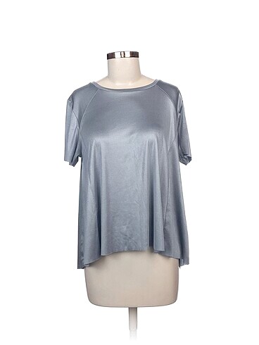Zara Bluz %70 İndirimli.