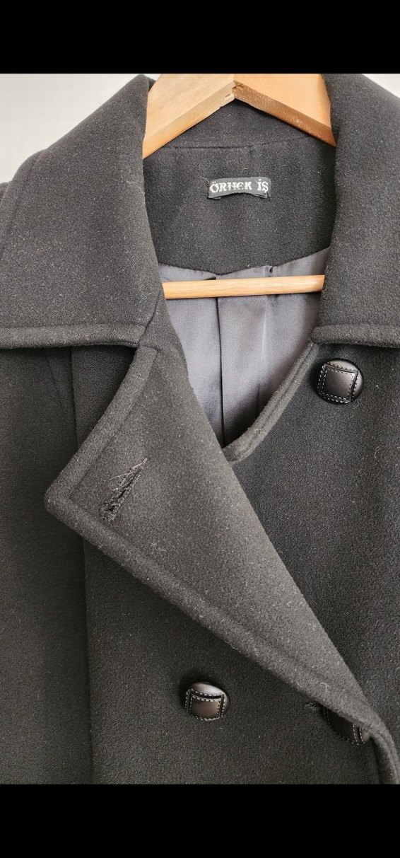 Düğmeli Siyah Midi Kadın Yün Kaban - Görsel 3