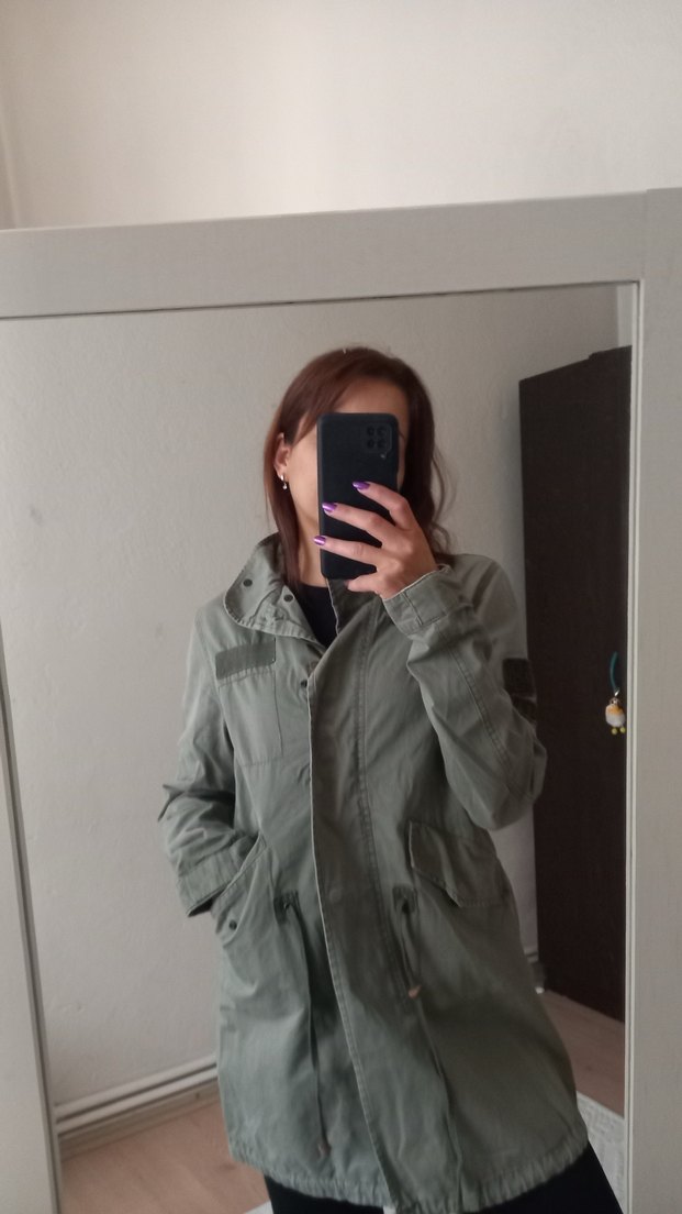 Bershka Kadın Haki Parka Ceket - Görsel 3