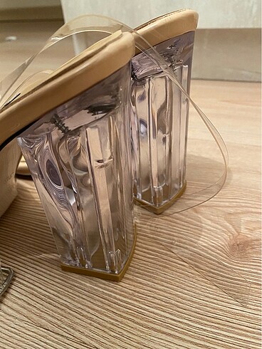 36 Beden ten rengi Renk Jimmy Choo clear strap heeled