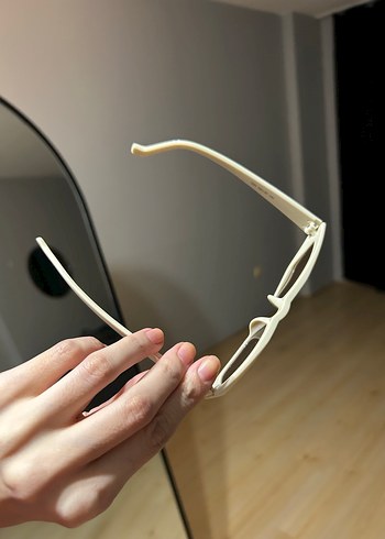 Kadın gözlüğü - Görsel 2