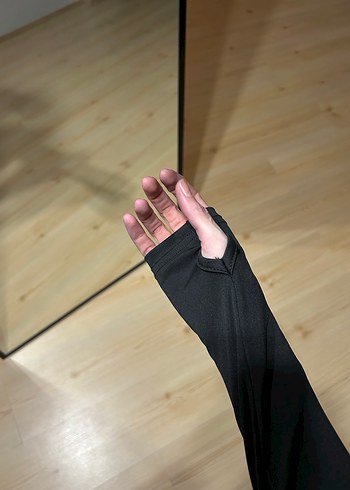 Kadın Siyah Yüksek Yakalı Uzun Kollu Tulum - Görsel 5