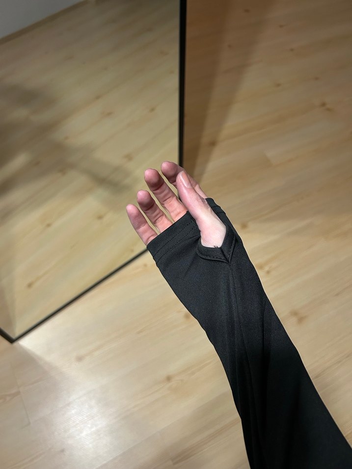 Kadın Siyah Yüksek Yakalı Uzun Kollu Tulum - Görsel 5