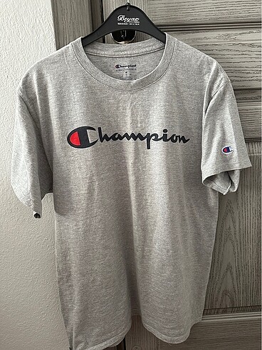 Champion Tshirt