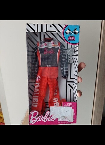 Barbie Hot Wheels yarışçı kıyafet