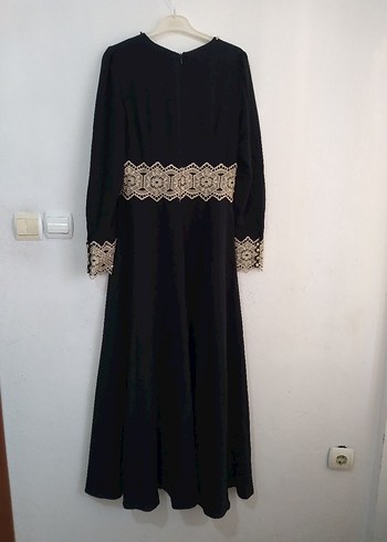 Dantel Detaylı Siyah Uzun Kadın Elbise - Görsel 2