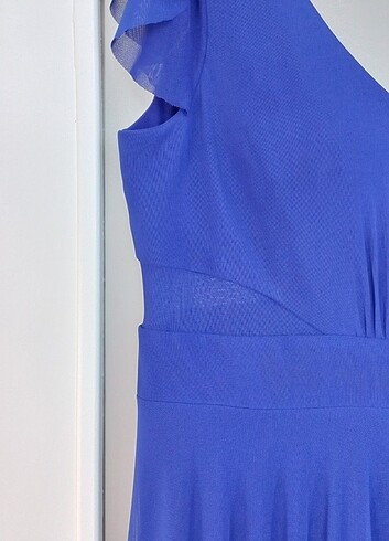 48 Beden mavi Renk Mavi şifon abiye elbise.