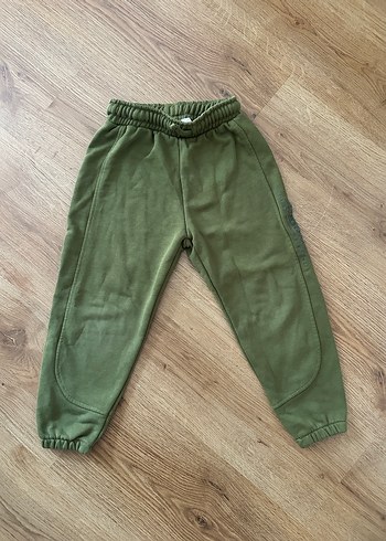 Gri ve Haki Erkek Çocuk Bol Kesim Pantolon - Görsel 3