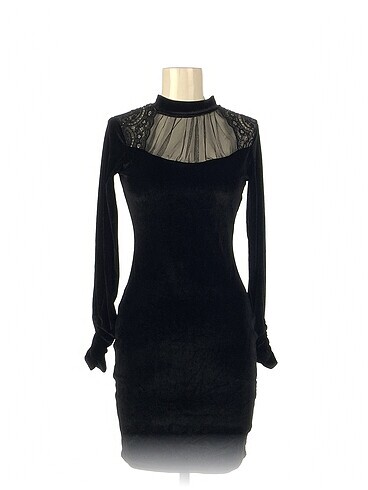PreLoved Kısa Elbise %70 İndirimli.