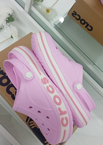 Crocs 40