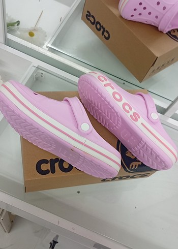 Crocs 38