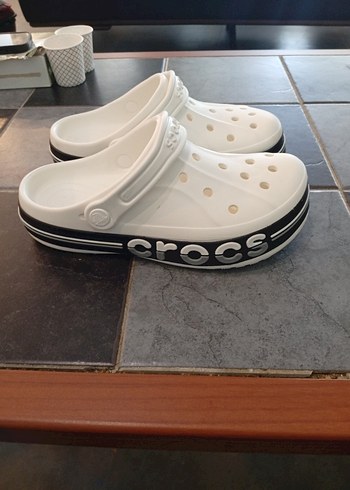 Crocs kadın Beyaz Crocs Terlik 1numara büyük alın
