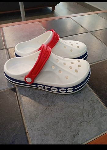 Beyaz Kırmızı Crocs kadın Terlik