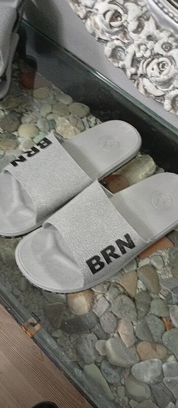 Brn kaymaz tabanlı terlik