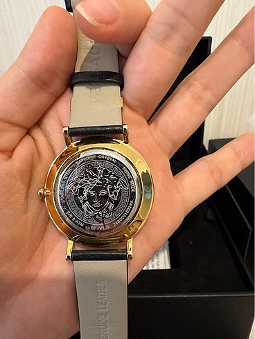 Beden Versace