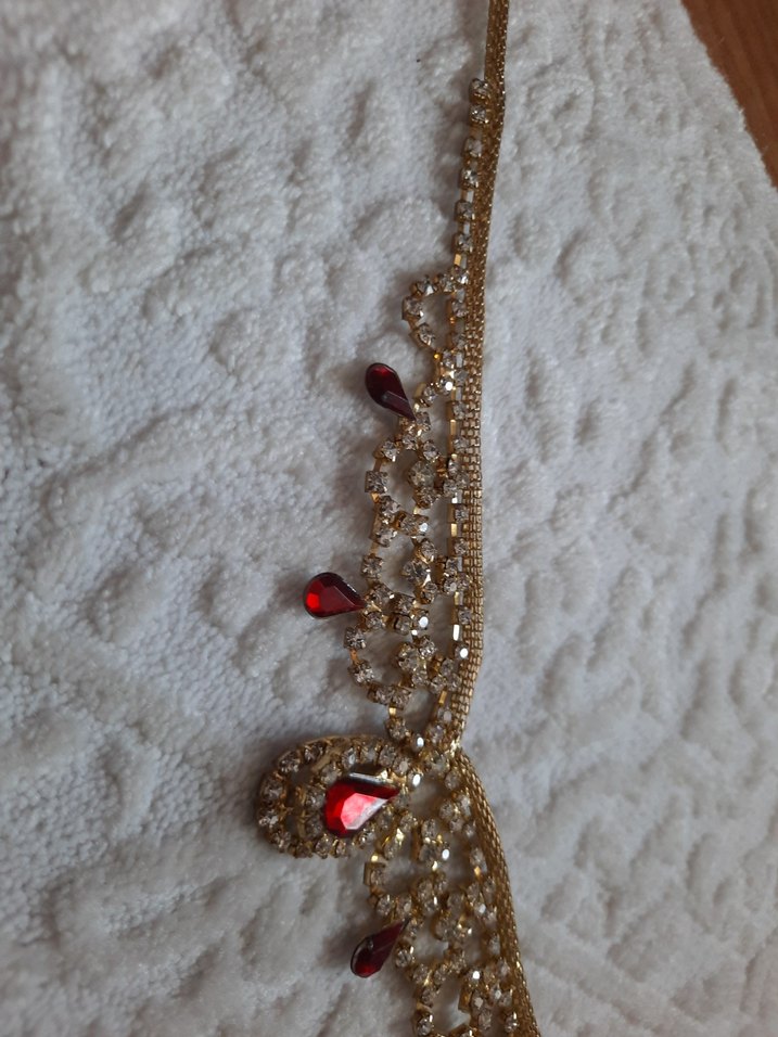 Altın Renkli İşlemeli saç aksesuarı - Görsel 4