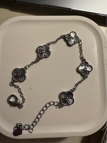 Van cleef model bileklik