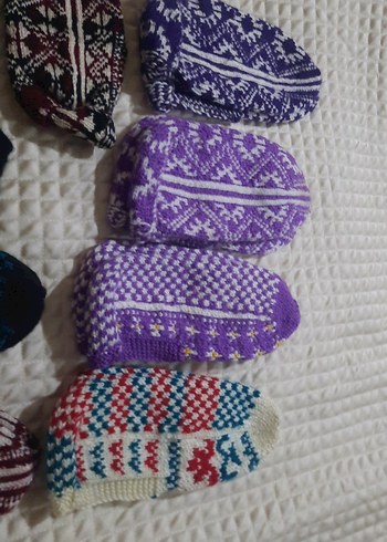 Renkli Nakışlı Kız Çocuk Örgü  patikler - Görsel 3