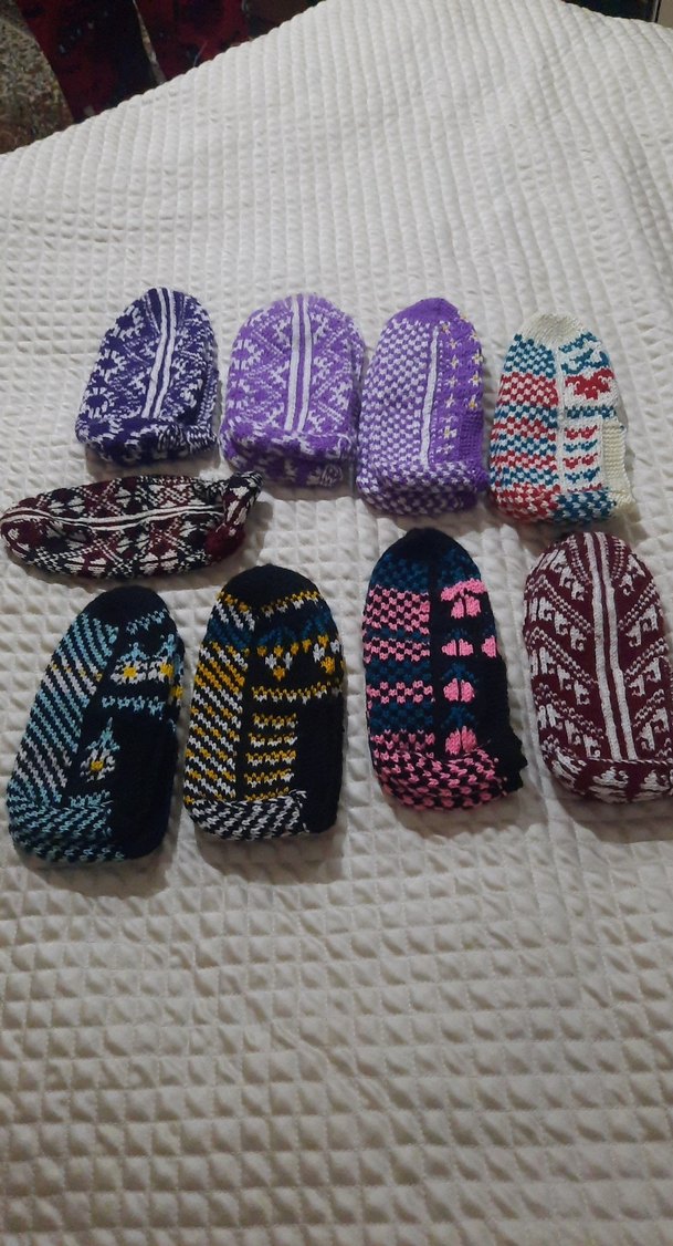 Renkli Nakışlı Kız Çocuk Örgü  patikler - Görsel 2