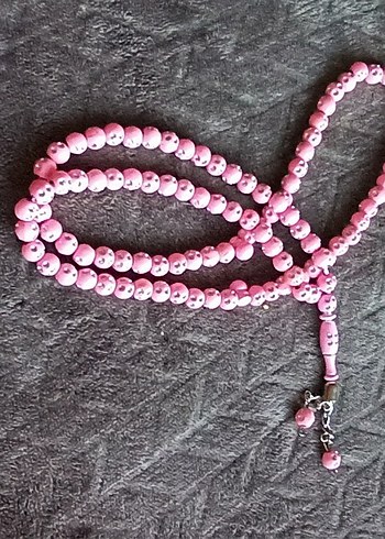 Pembe Tesbih