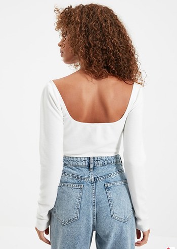 Trendyol & Milla Beyaz Strappy V Yaka Denim Crop Top