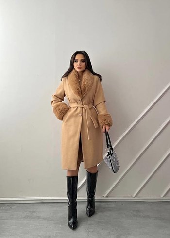 Bershka Kürklü Bej Süet Kadın Kaban