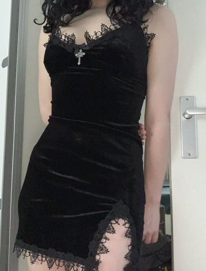 Dantel Detaylı Siyah Gotik Mini Elbise - Görsel 3