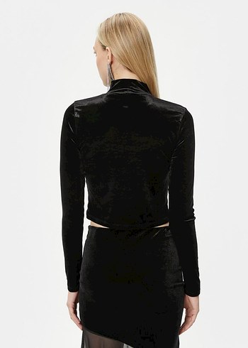 Kadın Siyah Parlak Mini Gotik Bluz - Görsel 2