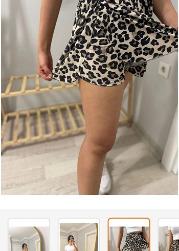 Trendyol & Milla Leopar Desenli Kadın Mini Şort