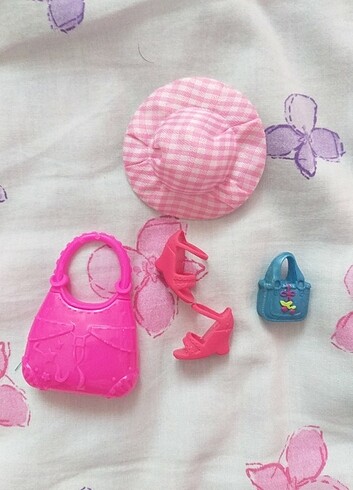 Barbie eşyaları