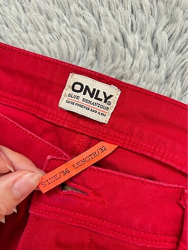Only Kırmızı pantolon