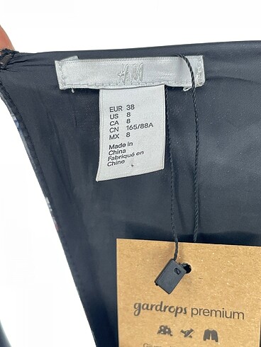 38 Beden çeşitli Renk H&M Kısa Elbise %70 İndirimli.