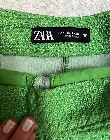Zara Tüvit Şort